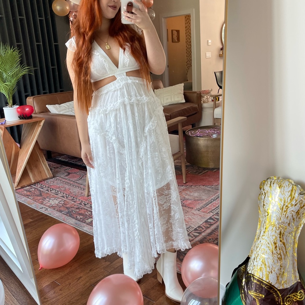 S Peach Love White Lace Cutout Dress